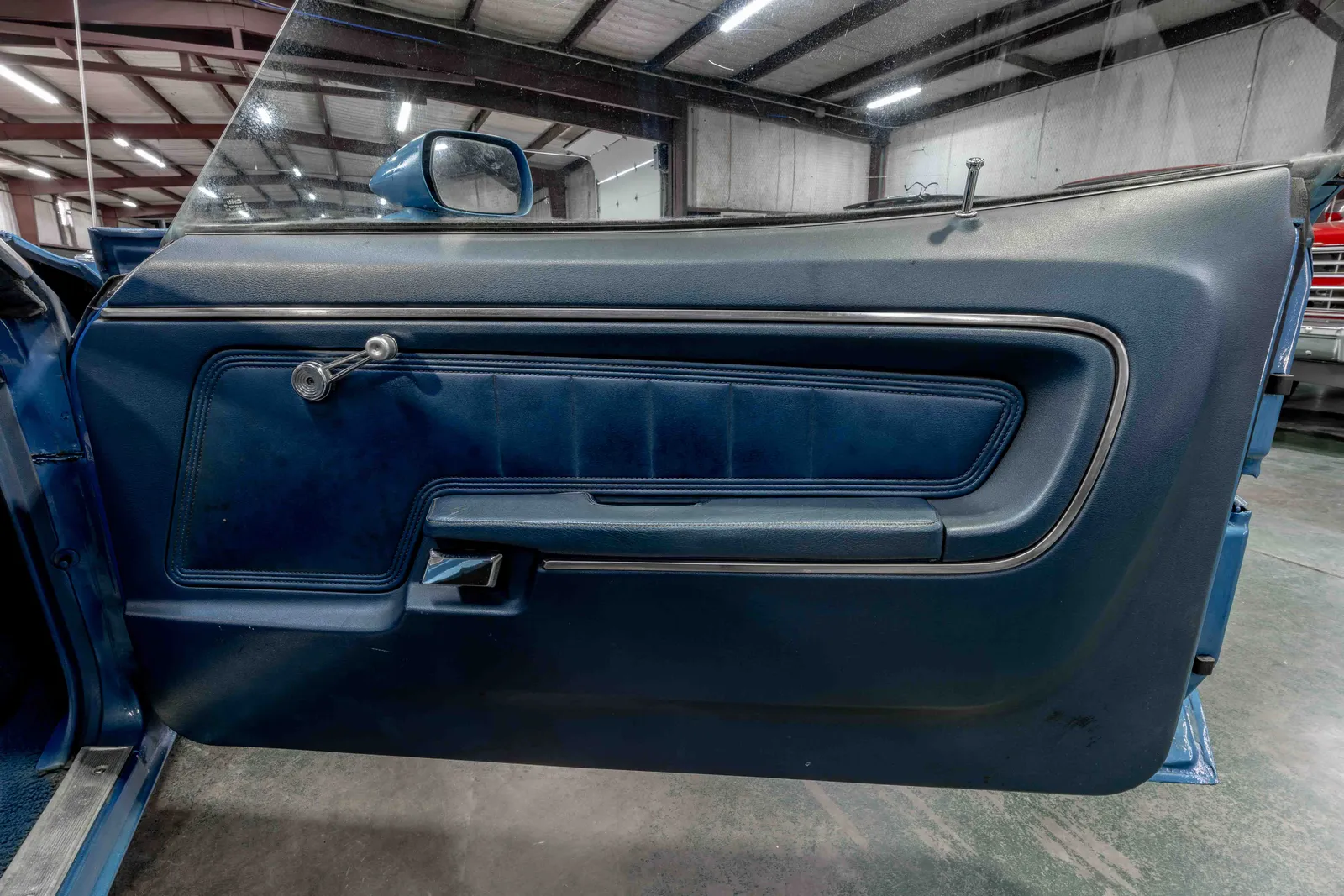 1973-Ford-Torino-Blue Glow Poly-331388-47.jpg